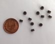 画像2: メタルビーズ/ダブルドットロンデル/金古美/約5×3mm（2個） (2)