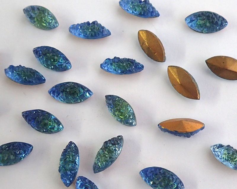ヴィンテージ/ドイツ/シュガーストーン/ブルー×グリーン/15×7mm